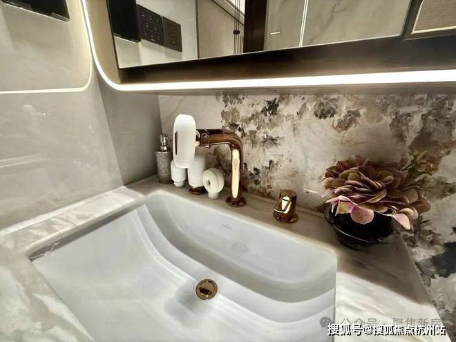 - 环境 - 户型价格地址楼盘详情配套电话交房时间保利外滩启 (售楼处) 电线保利外滩启销售中心(图19)